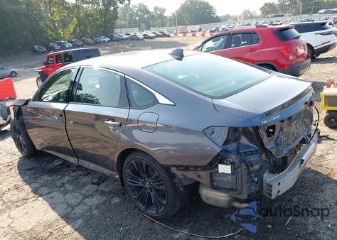 2018 Honda Accord Touring from USA, damaged, VIN 1HGCV1F92JA192836